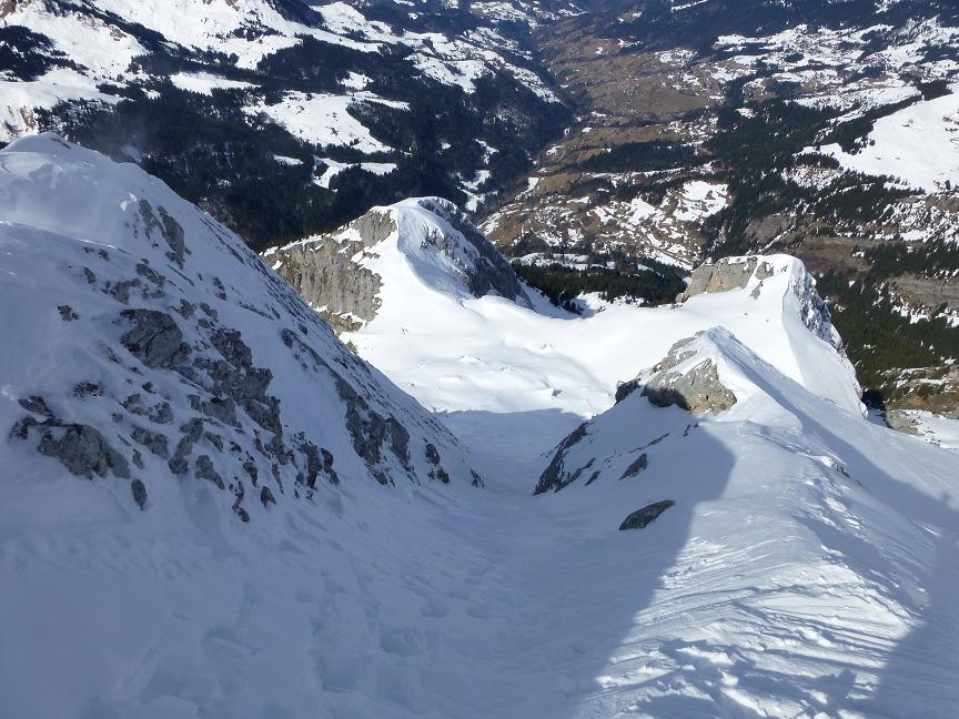 #2 Le couloir vu du haut : Parfait, c Le couloir vu du haut : Parfait, c'est béton