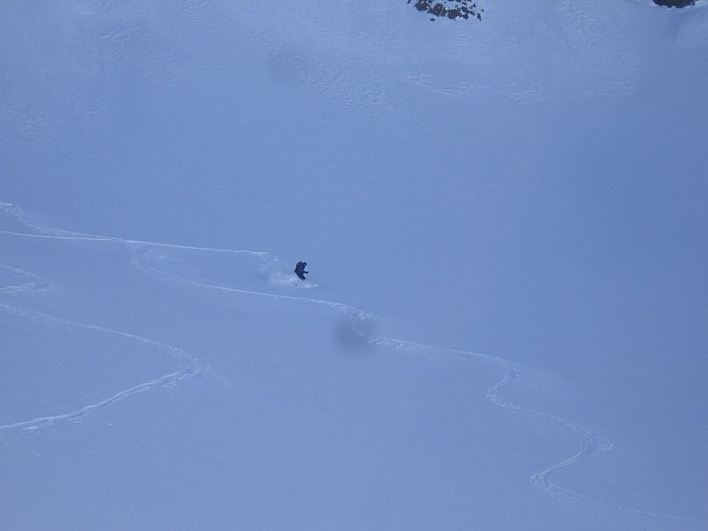 #8 poudre : sous le couloir poudre : sous le couloir