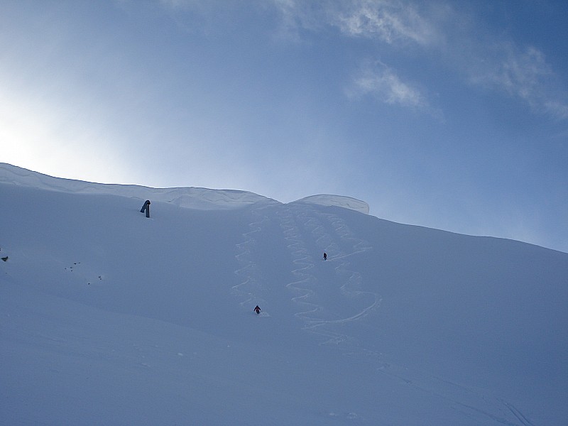 #23 PT DU DARD : descente sur le lac de brassa PT DU DARD : descente sur le lac de brassa
