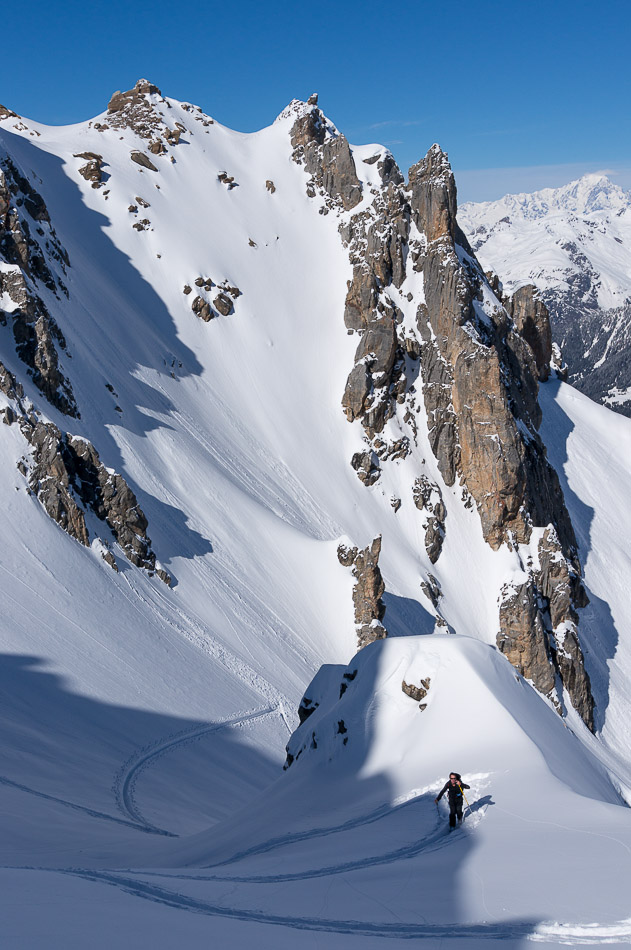#17 Alain sous le Col du Biol : belle vue vers le nord Alain sous le Col du Biol : belle vue vers le nord