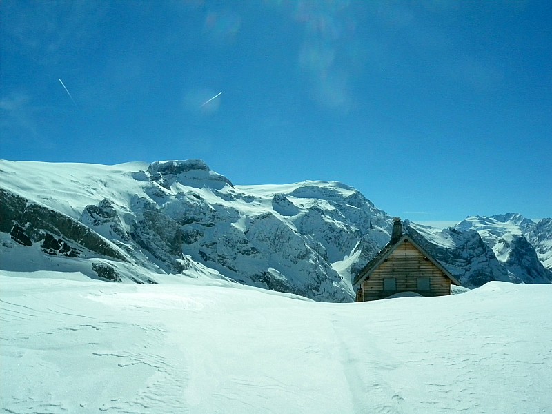 #12 Cabane des gardes : Belvédère pour le casse-croûte Cabane des gardes : Belvédère pour le casse-croûte