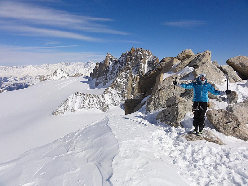 #12 Sommet : avec aiguilles dorées en fond Sommet : avec aiguilles dorées en fond