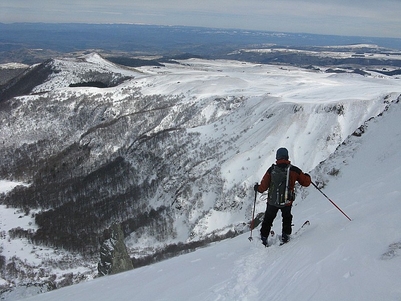 #3 Dans le couloir du Moine : Un couloir large et long Dans le couloir du Moine : Un couloir large et long