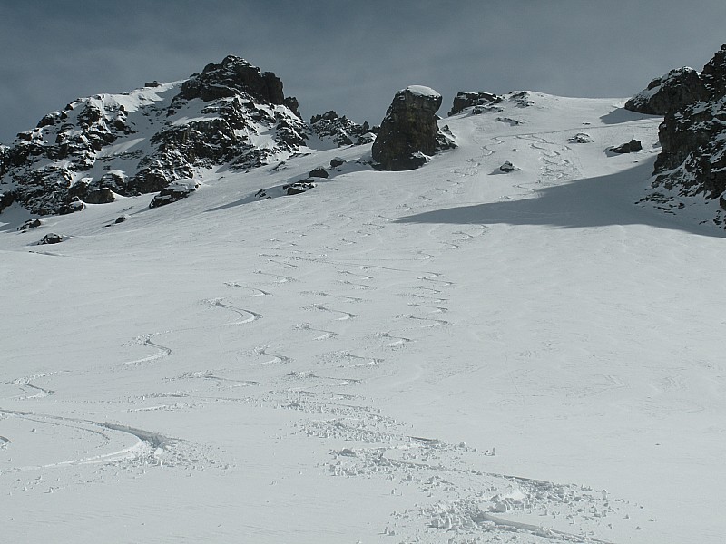 #1 Traces de descente : Neige facile et très bonne... Traces de descente : Neige facile et très bonne...