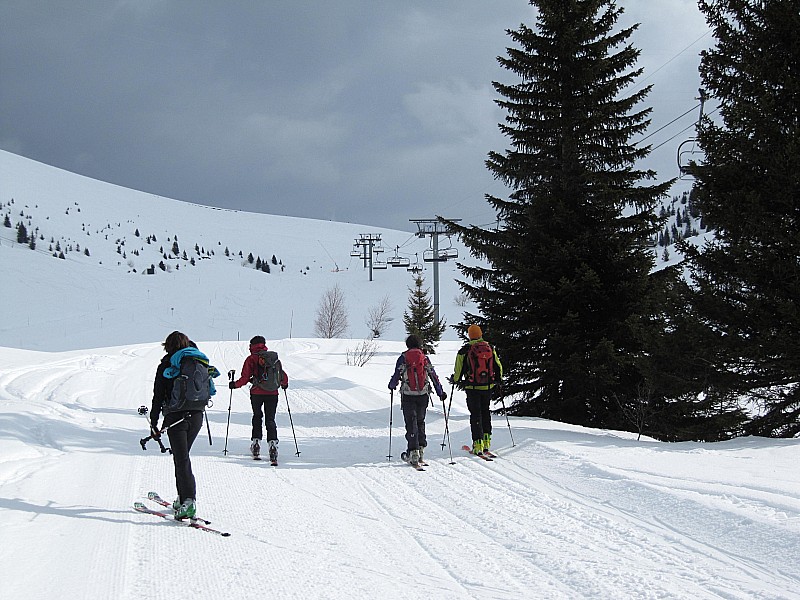 #1 Combe de Vernant, : le départ sous le soleil, juste après la chute de neige. Combe de Vernant, : le départ sous le soleil, juste après la chute de neige.