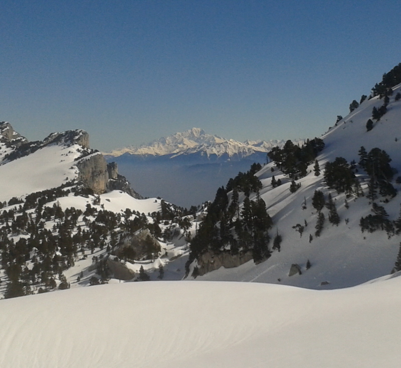 #6 Mont-Blanc : depuis le fond du vallon au nord de Bellefond. Mont-Blanc : depuis le fond du vallon au nord de Bellefond.