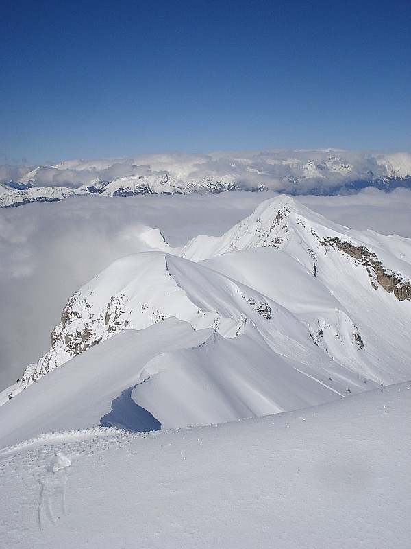 #7 aiguille d aiguille d'ancelle : nuages à l'ouest...
