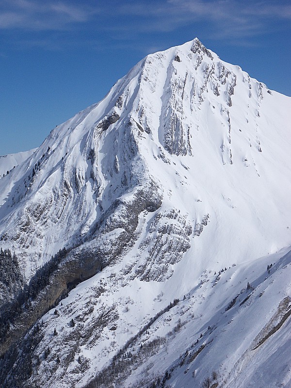 #1 Pécloz - couloir SO. : Si certains sont intéressés pour y aller. Pécloz - couloir SO. : Si certains sont intéressés pour y aller.