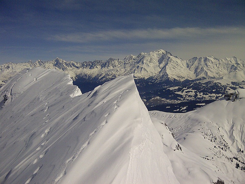 Combe de Tardevant : Vue sur le Mont Blanc depuis le col