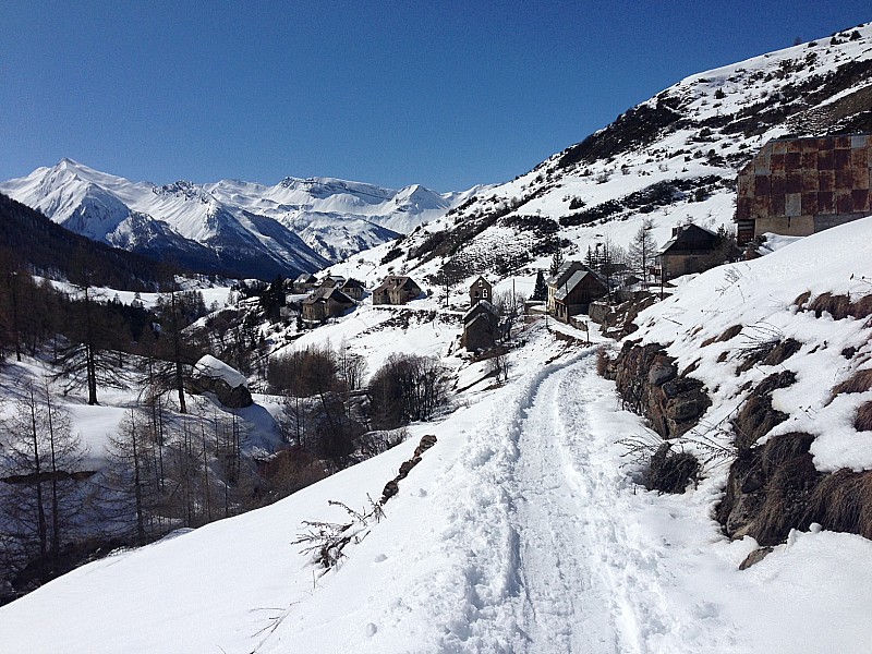 Retour Fouillouse : Retour Fouillouse avec un aperçu du superbe enneigement pour la saison