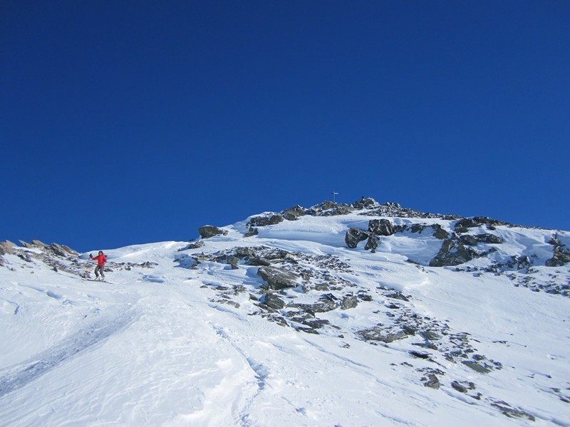 Bric de Rubren : Descnete entre les cailloux de la face SW