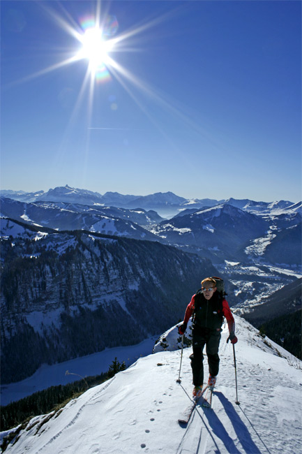 #2 Arête SSW : Sur l Arête SSW : Sur l'arête SSW de Chavache, en bas à gauche le lac de Montriond.