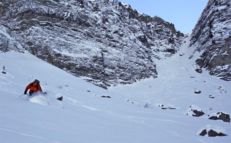 #5 Lucas : Lucas dans la poudre !!
A droitre la Fenêtre et son couloir Nord Lucas : Lucas dans la poudre !!
A droitre la Fenêtre et son couloir Nord