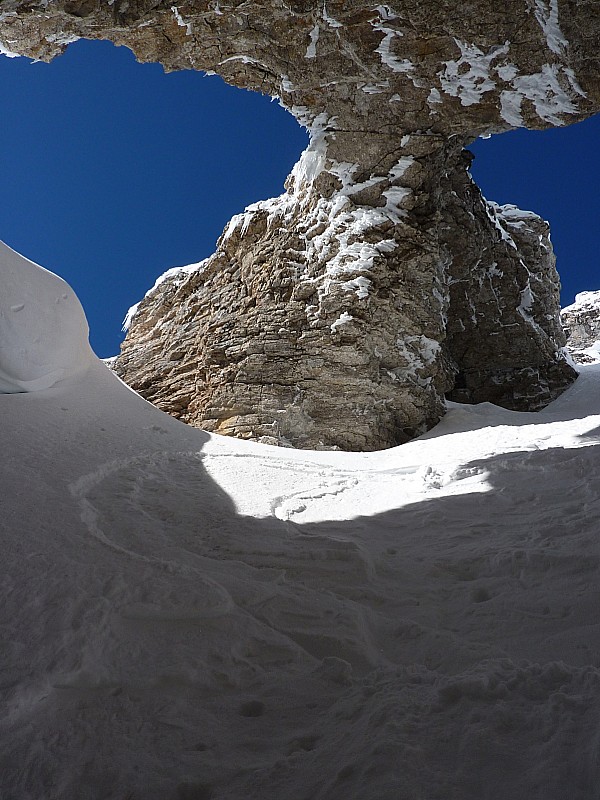 #9 Grand Ferrand : sous la poudre, la glace ! Grand Ferrand : sous la poudre, la glace !