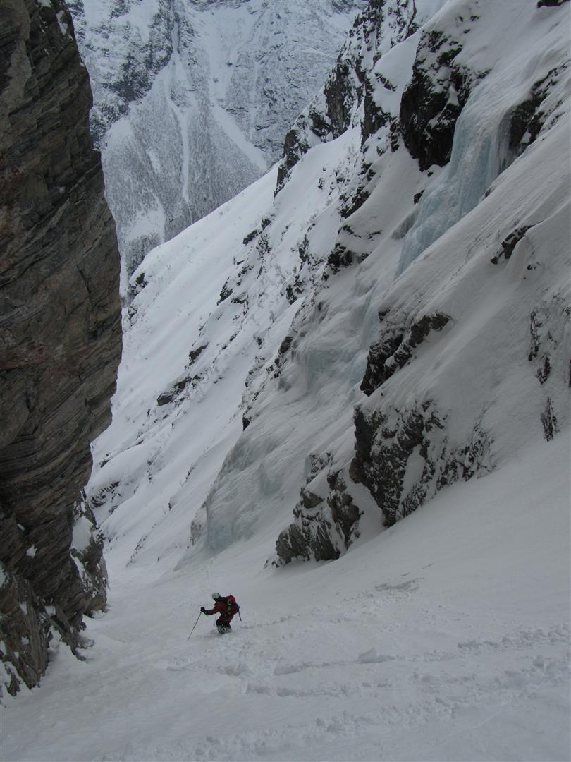 #24 couloir : au-dessus d couloir : au-dessus d'Andalsnes
