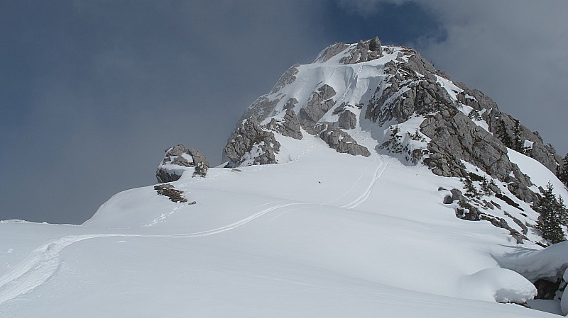 #5 couloir du serpent : et descente par l couloir du serpent : et descente par l'éperon rocheux