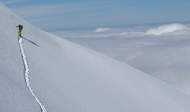 #1 Combe Foiroux : sous le sommet, neige prometteuse Combe Foiroux : sous le sommet, neige prometteuse