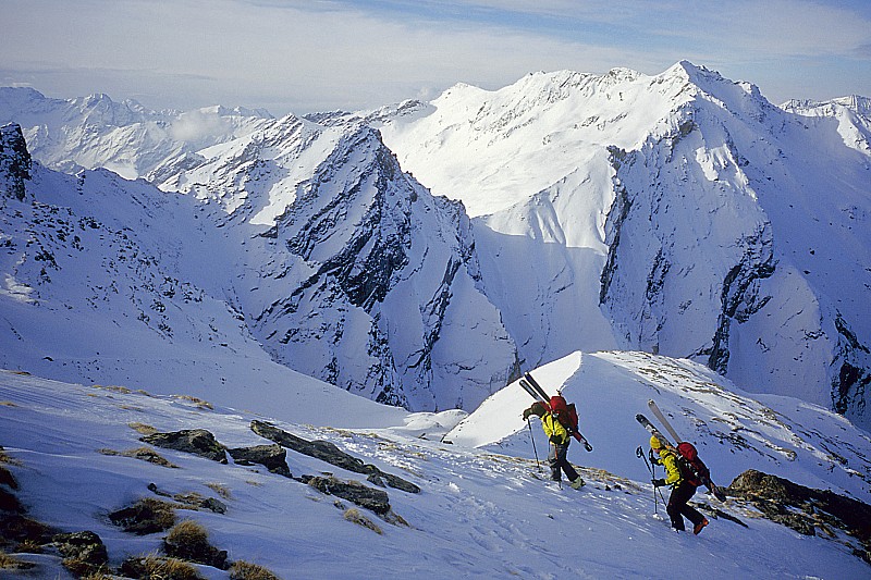 Barre rocheuse : Le passage le plus alpin ets franchi dans un froid mordant