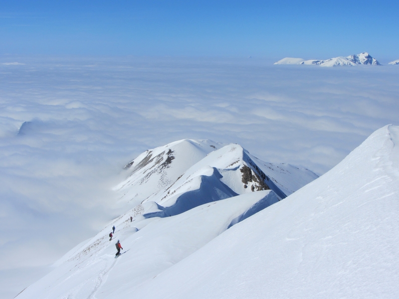 Obiou : Arête N de Rattier très bien enneigée pour la descente.