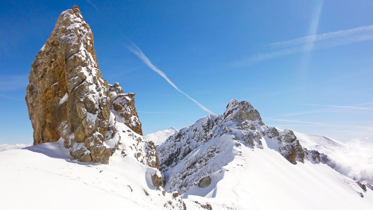 #8 au col : beau petit monolithe au col : beau petit monolithe