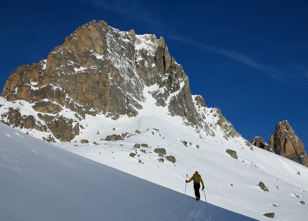 #1 Aiguille large et... : ...Aiguille Pierre André Aiguille large et... : ...Aiguille Pierre André