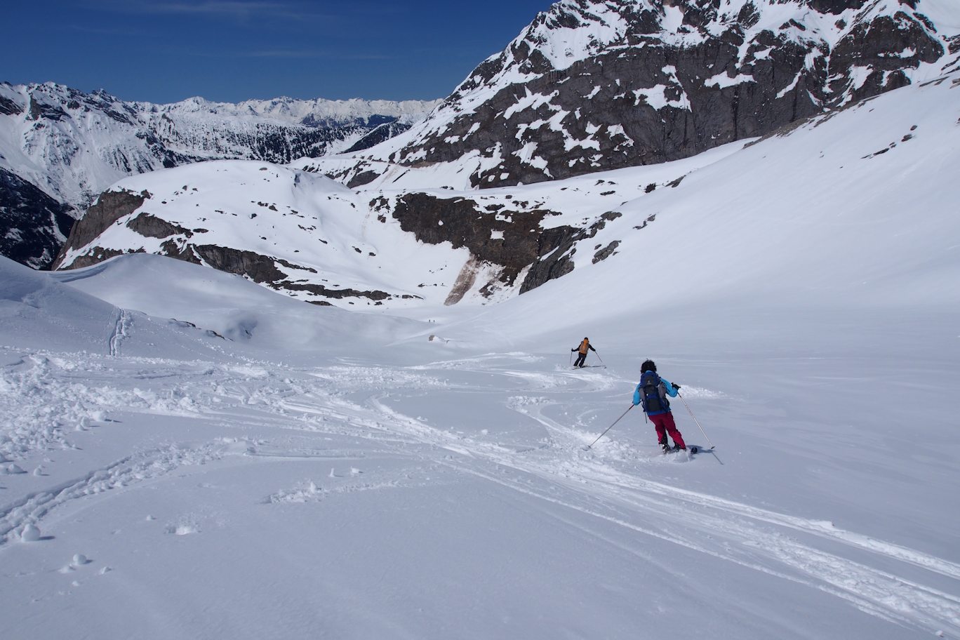 #12 vallon de l vallon de l'Arcellin : Vers 13 heures, encore de bonne conditions.