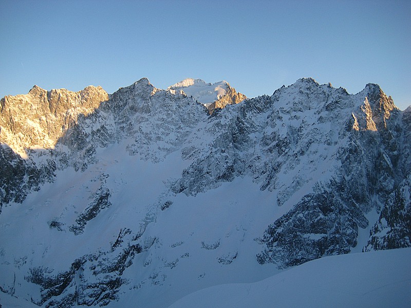 #4 Tour de la Meije : Coucher de soleil sur la Barre des Ecrins Tour de la Meije : Coucher de soleil sur la Barre des Ecrins
