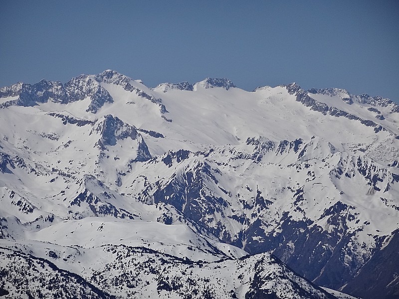 #1 Zoom sur la Maladeta : Le glacier a du gonfler cette année ! Zoom sur la Maladeta : Le glacier a du gonfler cette année !