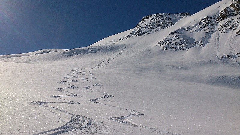 #4 Desente top ! : Neige parfaite... ça méritait les 5* cette descente par le Vallonnet... Desente top ! : Neige parfaite... ça méritait les 5* cette descente par le Vallonnet...