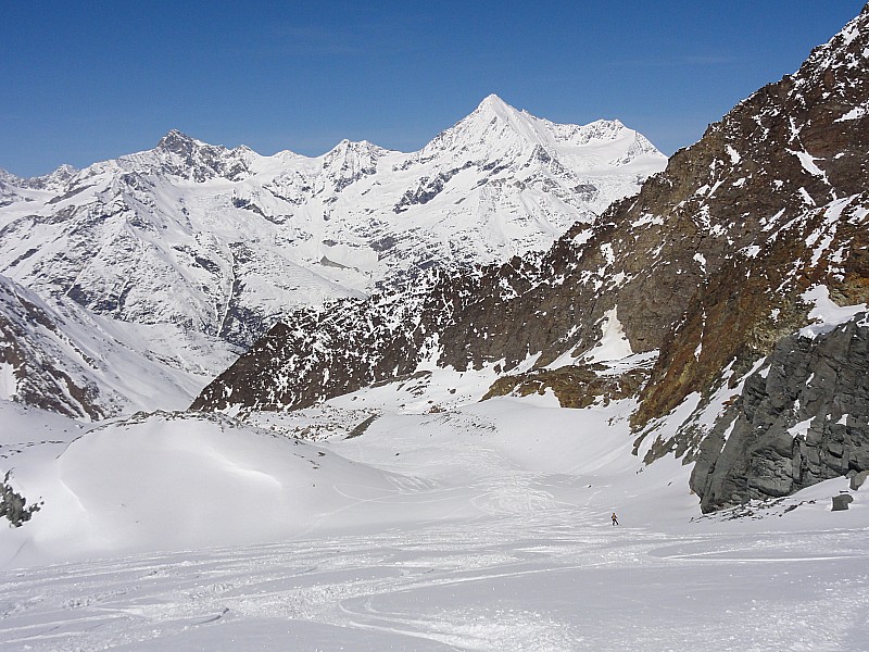 #11 Le vallon en moquette 5* : Si ces saloperies d Le vallon en moquette 5* : Si ces saloperies d'héliskieurs ne l'avaient pas tracé!