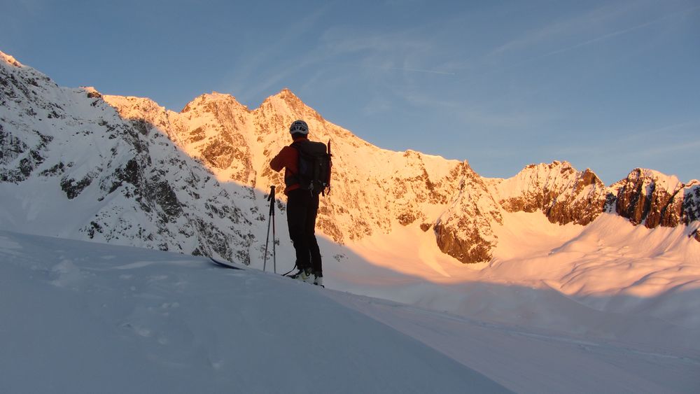 embrasement : Neige Cordier et sa breche s'enflamment