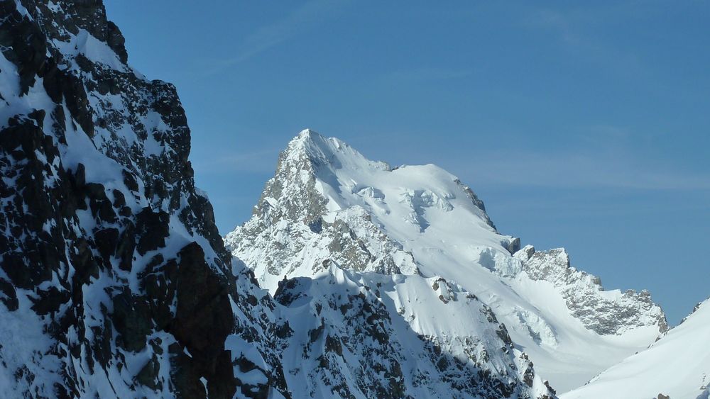 Dome et Barre : le Dome pas encore tracé à cette heure, nul doute que ça va pas durer...