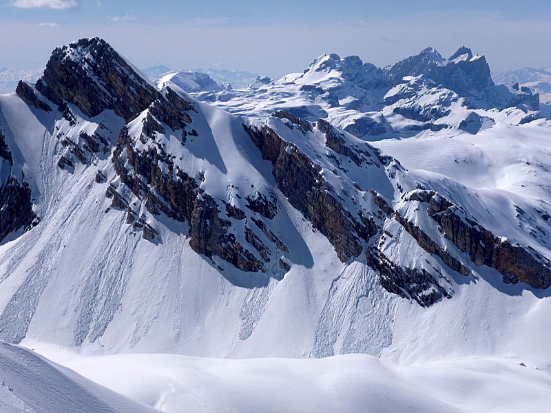 #11 ça passe par là : la première montée passe par l ça passe par là : la première montée passe par l'épaule neigeuse centrale
