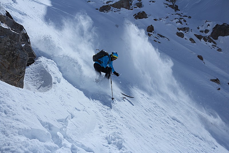 Couloir O Cheval Noir : Gaz !