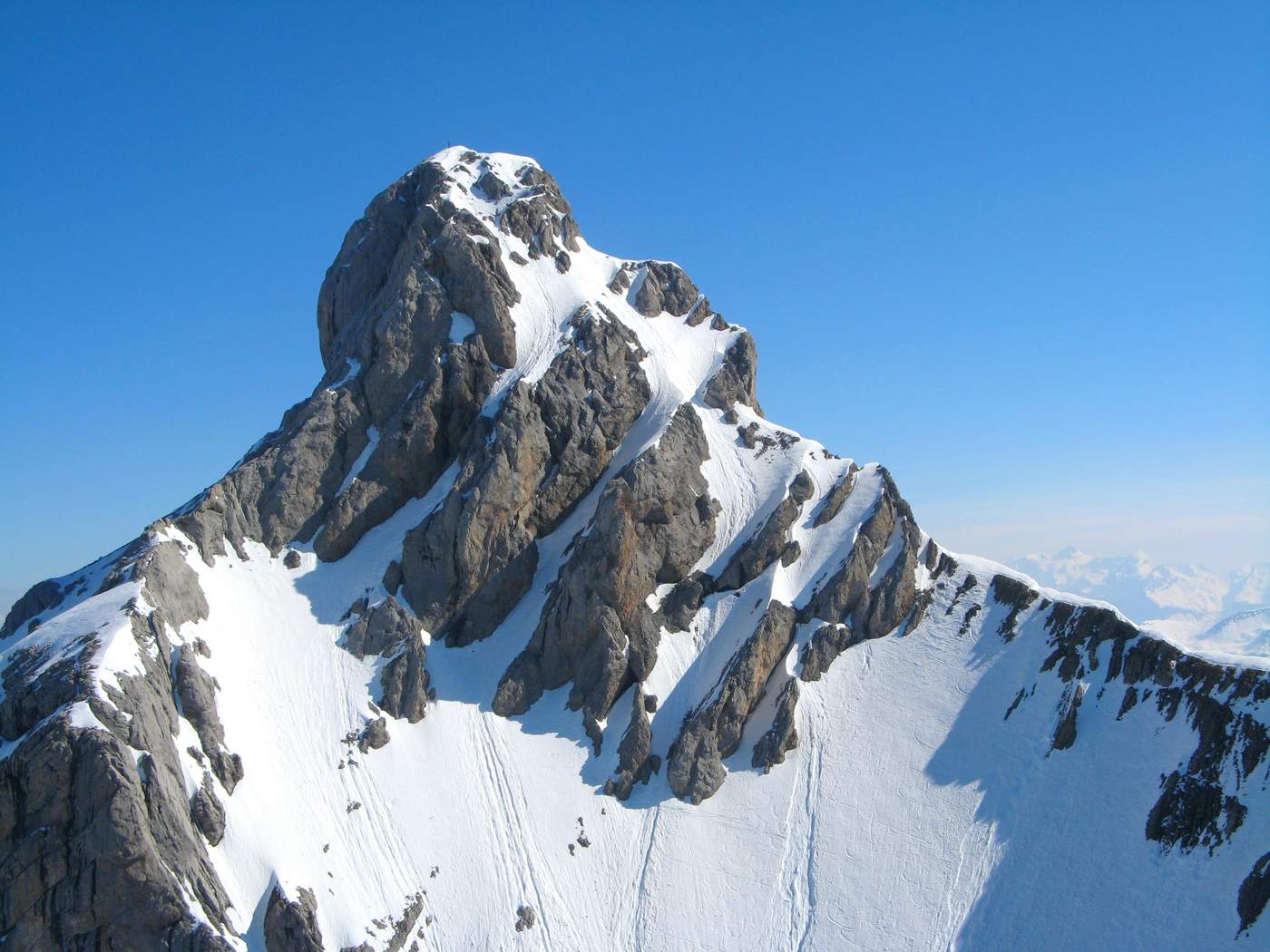#7 Pointe percée : Pour les amateurs du genre ... Pointe percée : Pour les amateurs du genre ...