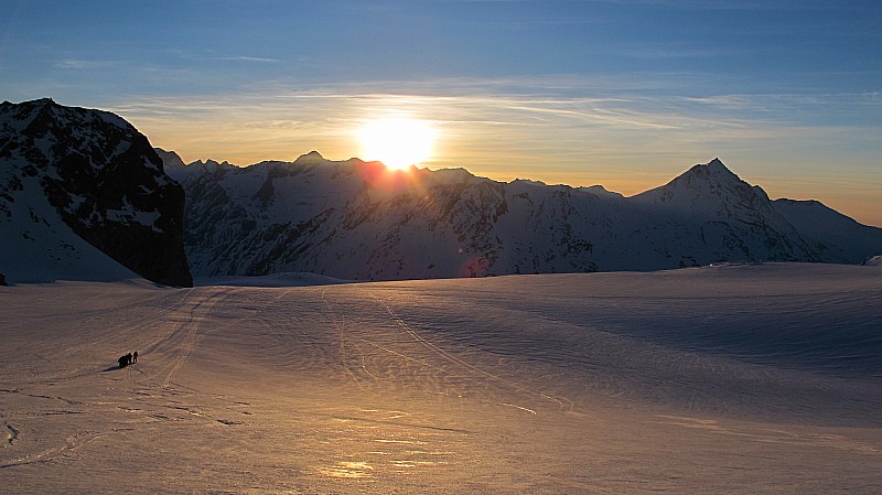 #43 Levé de soleil sur l Levé de soleil sur l'Allalingletscher