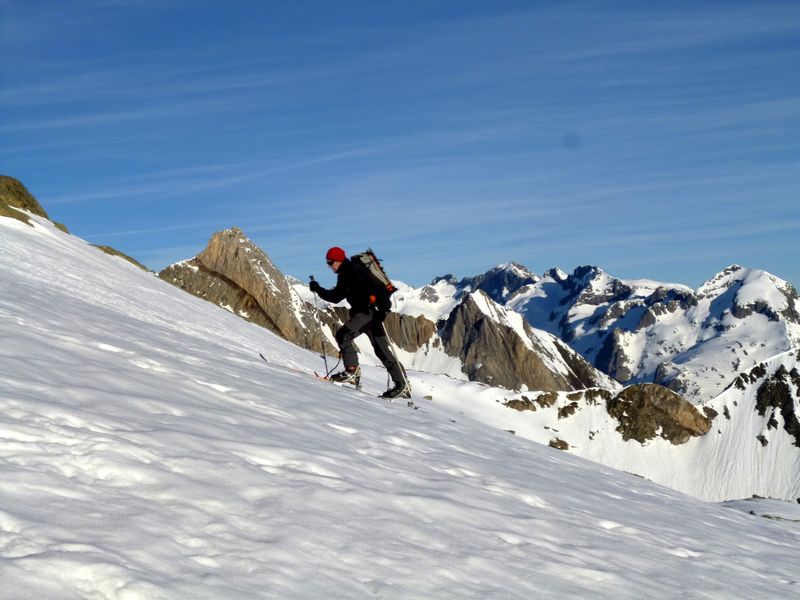 #1 altitude # 2500 : neige et ciels irréguliers altitude # 2500 : neige et ciels irréguliers
