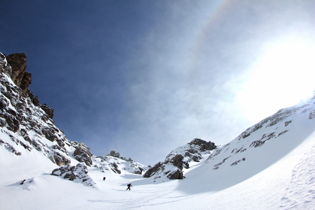 #4 Séparation : à gauche le couloir de l Séparation : à gauche le couloir de l'itinéraire, à droite la variante