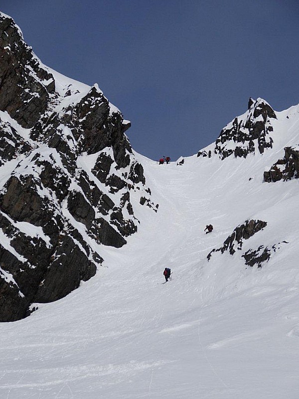 Le col du 1er groupe : bonne neige