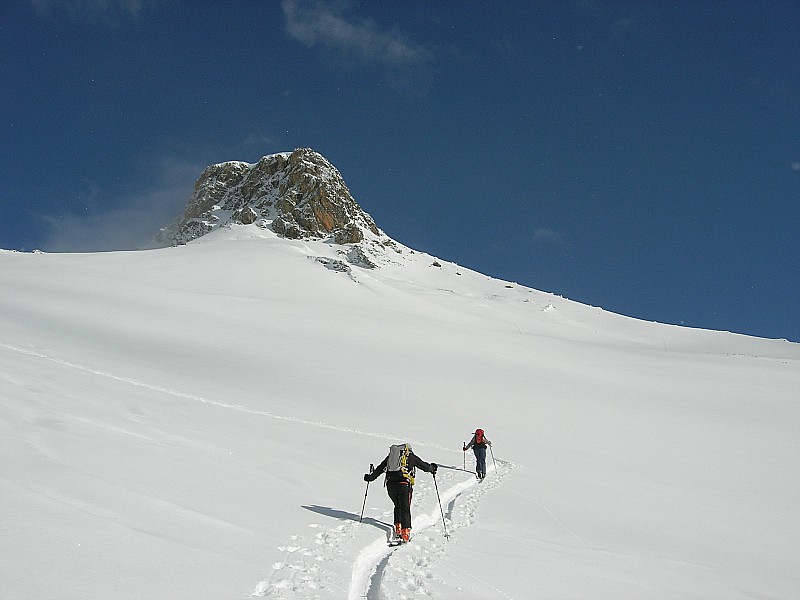 #2 pic Blanc du Galibier : trace dans 20 cm de neige fraîche tombée cette nuit pic Blanc du Galibier : trace dans 20 cm de neige fraîche tombée cette nuit