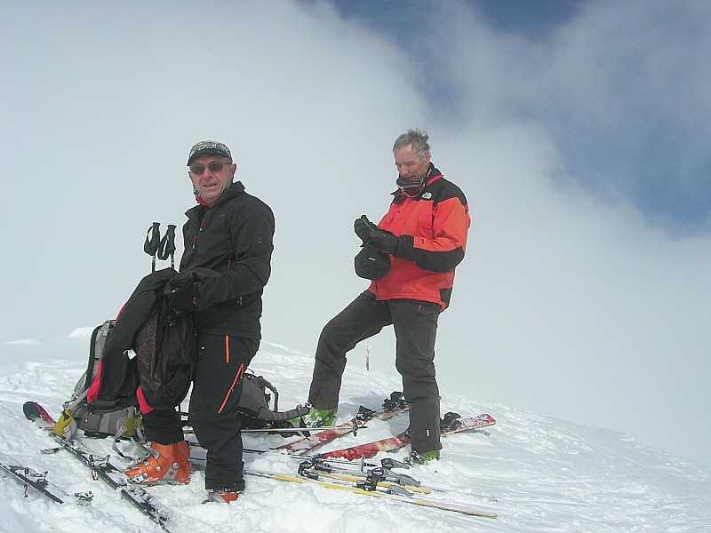 #5 pic Blanc du Galibier : pas de chance! nous descendrons dans les brumes! pic Blanc du Galibier : pas de chance! nous descendrons dans les brumes!