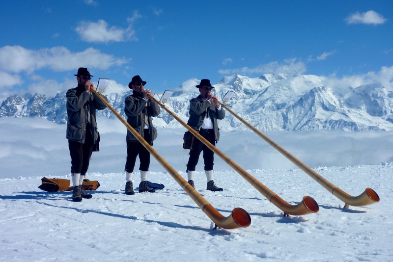 #6 retour en fanfare : avec retouche et le mont blanc c retour en fanfare : avec retouche et le mont blanc c'est mieux