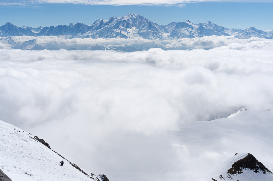 #6 Sous le sommet : plafond bien bas sur la vallée de l Sous le sommet : plafond bien bas sur la vallée de l'Arve