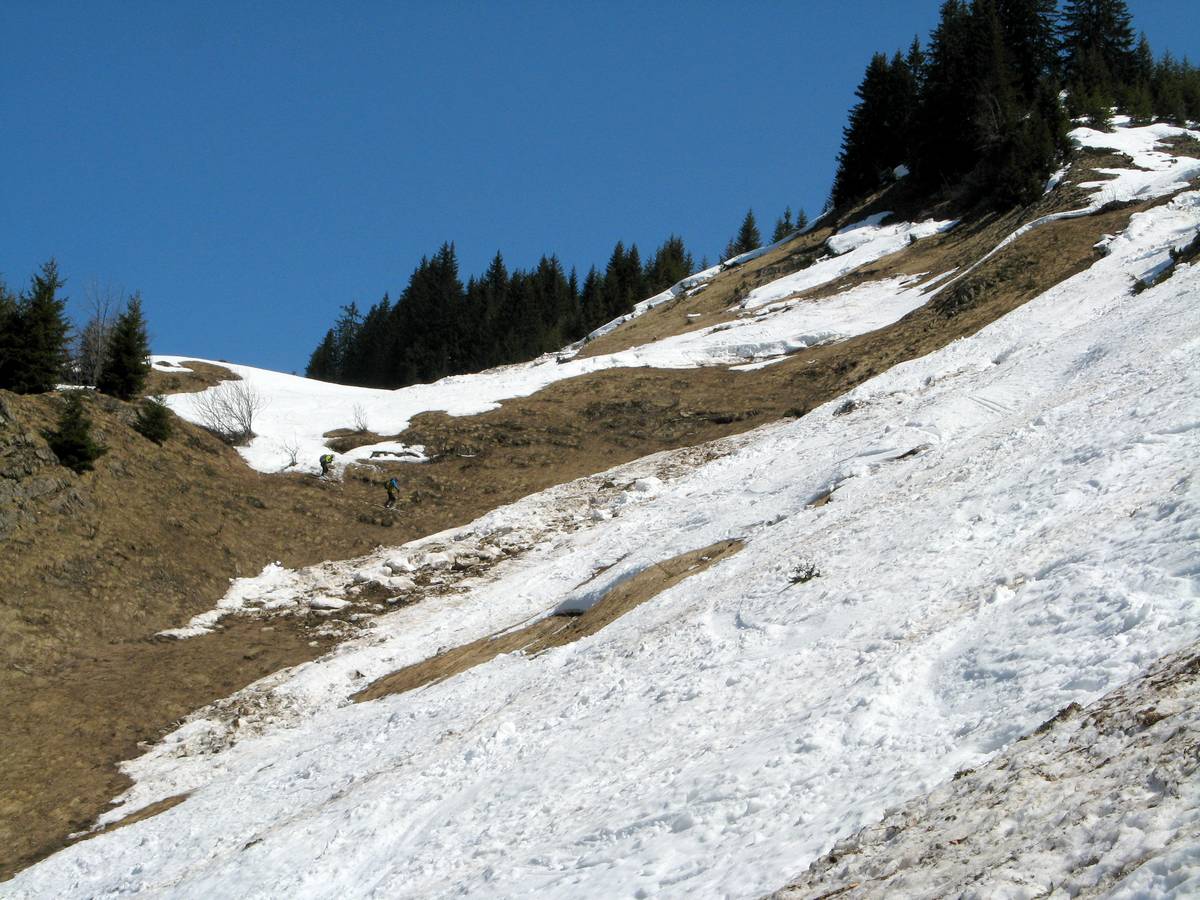 #25 Mur des Troncs : Déchaussage sur 2 x 10m ... mais visiblement pas pour tout le monde ... Dry Skiing ! Mur des Troncs : Déchaussage sur 2 x 10m ... mais visiblement pas pour tout le monde ... Dry Skiing !