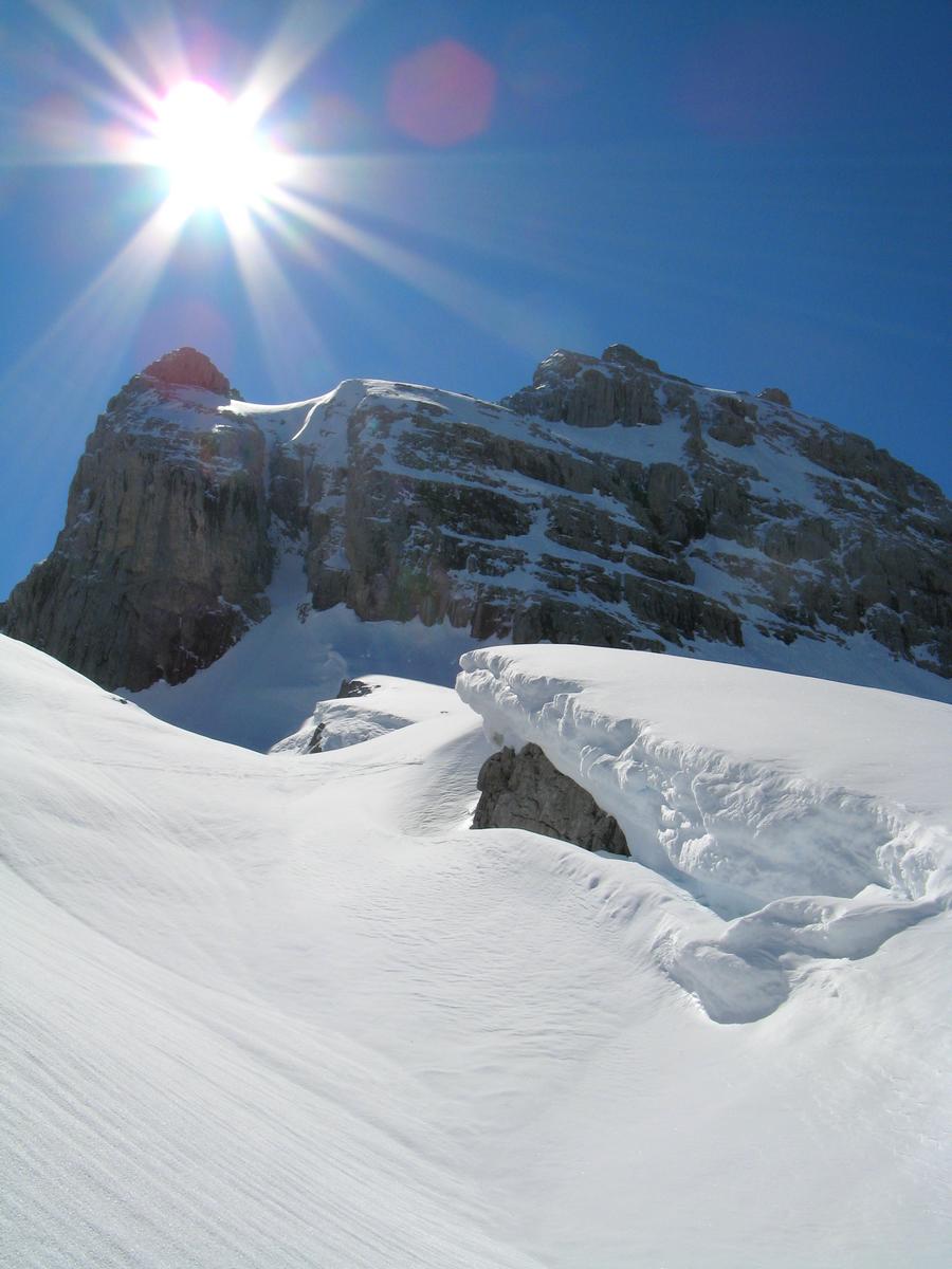 #9 Col des Verts : Des quantités de neige impressionnante Col des Verts : Des quantités de neige impressionnante