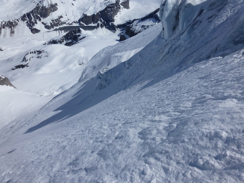 #30 face nord gde casse 24/4/13 : en longeant les premiers séracs face nord gde casse 24/4/13 : en longeant les premiers séracs