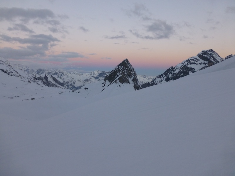 #17 face nord gde casse 24/4/13 : lever du jour face nord gde casse 24/4/13 : lever du jour