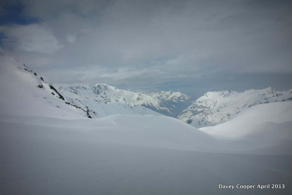 #9 Descente. Descente.