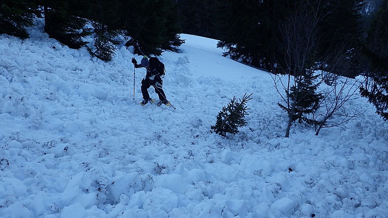 #2 Il y avait beaucoup d Il y avait beaucoup d'avalanches à traverser dans la face W.