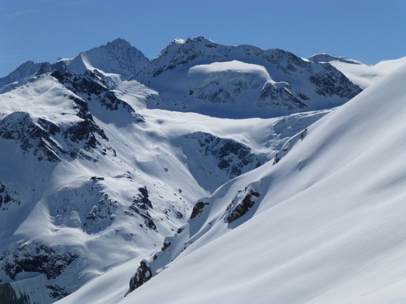 #2 Cabane de Moiry : Depuis la première pente sous le col de Bréona Cabane de Moiry : Depuis la première pente sous le col de Bréona
